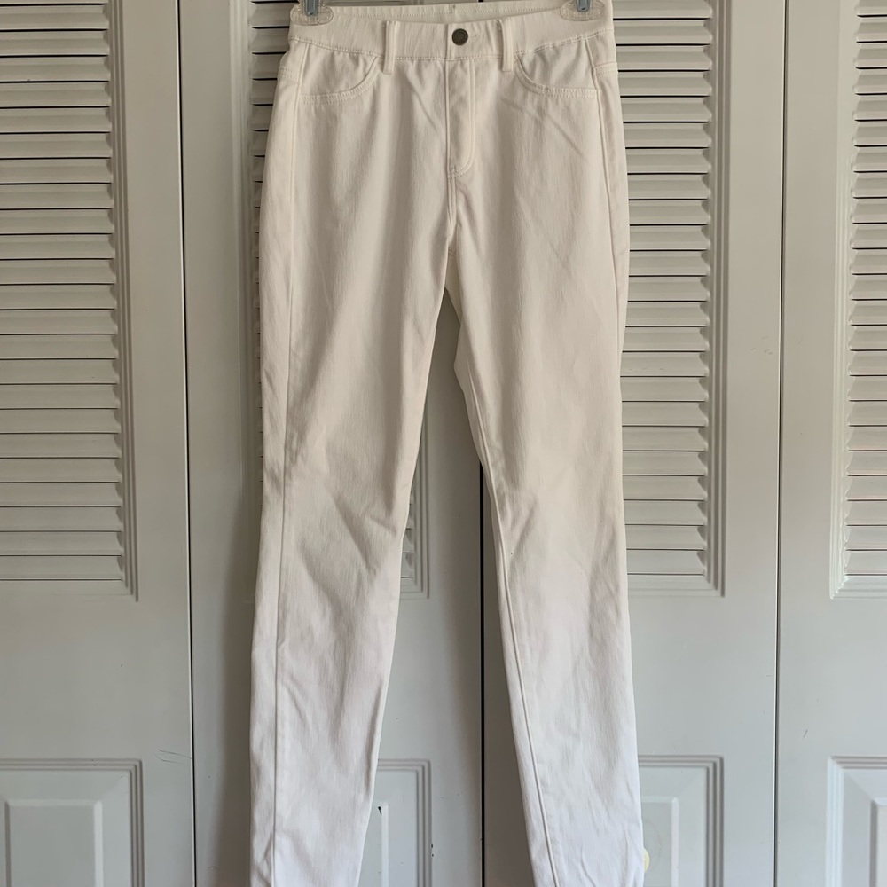 white jeggings